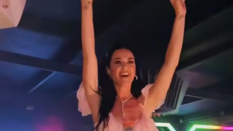 EXCLUSIVE: Katy Perry Dances To The Macarena As She Makes An Appearance At A Nightclub In Barcelona - 21 Jul 2024