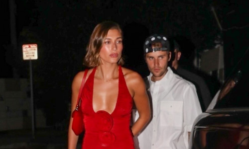 *EXCLUSIVE* Justin Bieber and Hailey coordinate in red for date night at The Nice Guy