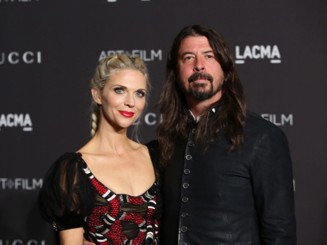 Cum arată viața de familie a lui Dave Grohl după ce a dezvăluit că a avut un copil în afara căsniciei „Eu aduc confortul!”