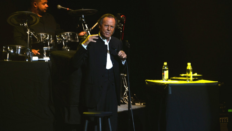 Julio Iglesias