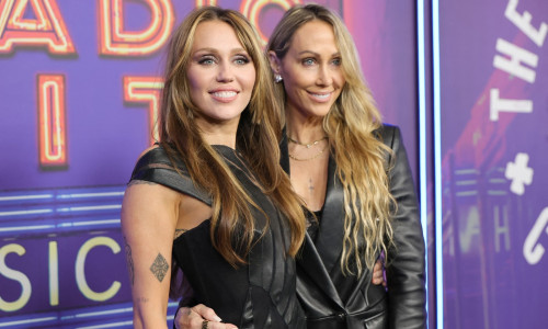 Miley Cyrus și mama ei, Tish