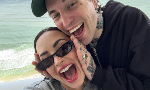 Demi Lovato on social media