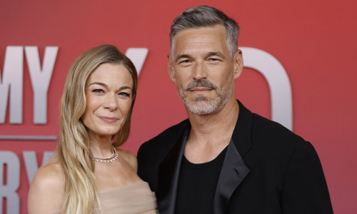 60th Academy of Country Music Awards - Arrivals