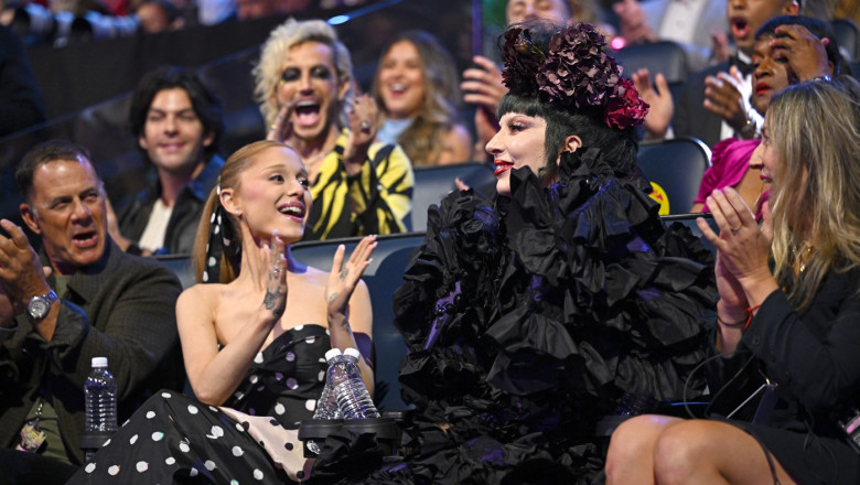 gaga, grande (1)