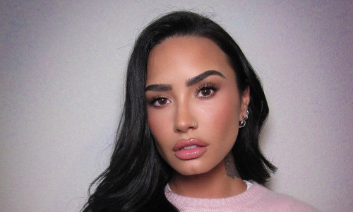 demi lovato (2)