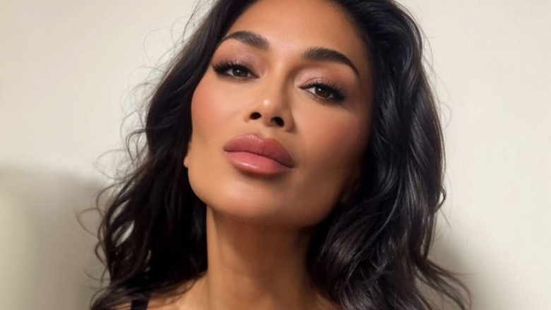 EXCLUSIVE: Nicole Scherzinger showing her cleavage at her pre birthday party.