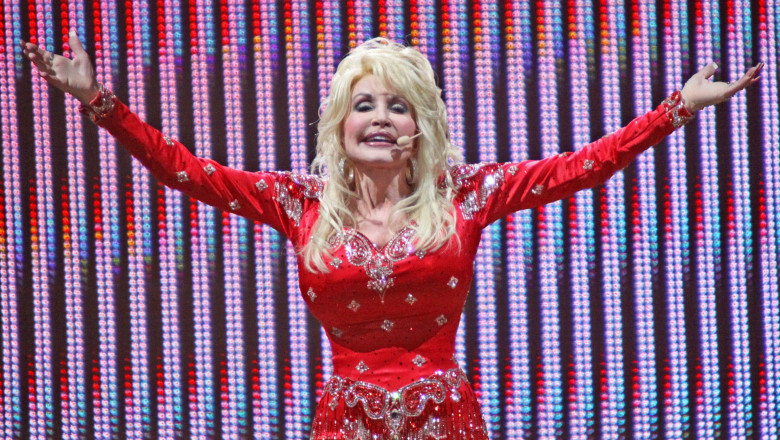 Dolly Parton live in Liverpool - 31 August 2011