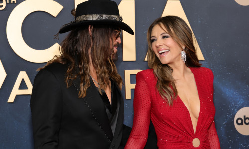 The 59th Annual CMA Awards - Arrivals