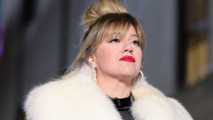 Motivul din spatele deciziei radicale pe care Kelly Clarkson a luat-o la 6 luni de la moartea fostului ei soț. Fanii, total surprinși