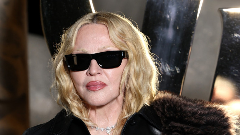 Saint Laurent: Photocall - Paris Fashion Week - Womenswear Spring/Summer 2026