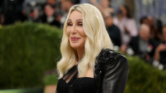 Cher, la 80 de ani, într-o formă de invidiat. Ce spunea artista, care are un iubit cu 40 de ani mai tânăr, despre dieta ei strictă