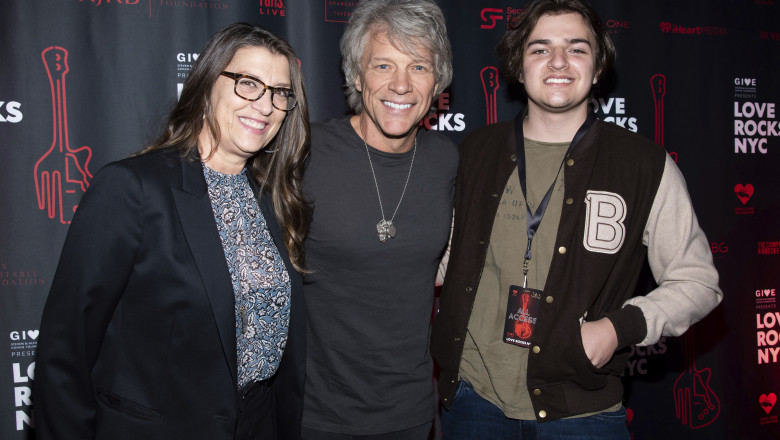 Fifth Annual Love Rocks NYC