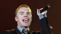 Îl mai știi pe Ronan Keating de la Boyzone? Are cinci copii, s-a mutat la Dubai și e de 11 ani cu a doua soție: "Te iubesc și te ador"