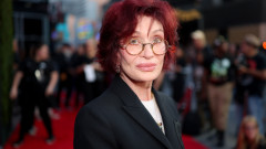 Sharon Osbourne a trăit un coșmar după o intervenție estetică. Greșeala unui medic a lăsat-o cu un semn uriaș pe față