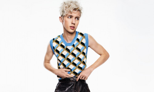 GQ_TROYE_SIVAN_JASON_KIM-full.jpg