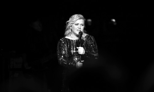 The Sands Cares INSPIRE 2019 Charity Concert Featuring Kelly Clarkson