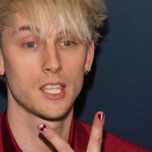 Machine Gun Kelly a lansat propriu brand de lac pentru unghii!