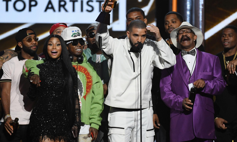 Drake, Nicky Minaj si Lil Wayne pe aceeasi scena