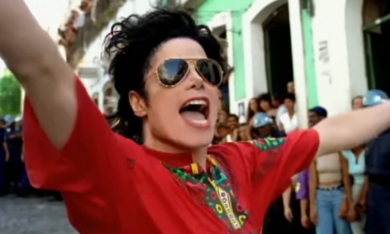 Michael Jackson a intrat cu piesa “They Don’t Care About Us“ in clubul miliardarilor de pe Youtube