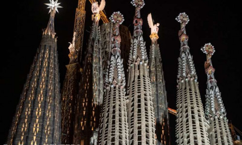 2023-11-13T112445Z_224279894_RC2UB4ANLKYI_RTRMADP_3_SPAIN-CULTURE-SAGRADA-FAMILIA