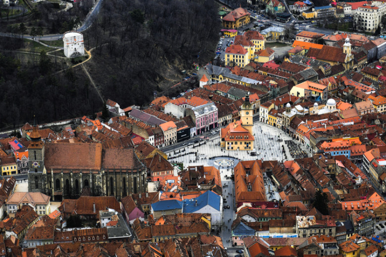 Piata Sfatului and the Black Church