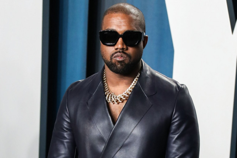 Kanye West (Ye) wearing a Dunhill look arrives at the 2020 Vanity Fair Oscar Party **FILE PHOTOS**