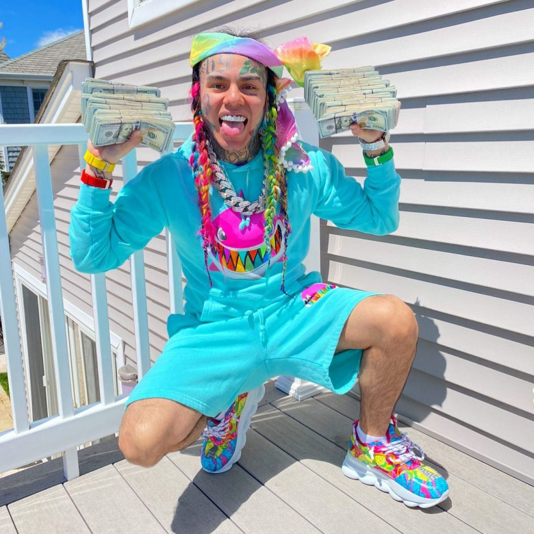 EXCLUSIVE: American Rapper 6ix9ine Gives Away Free TESLA Worth $35,000 To Lucky Fan