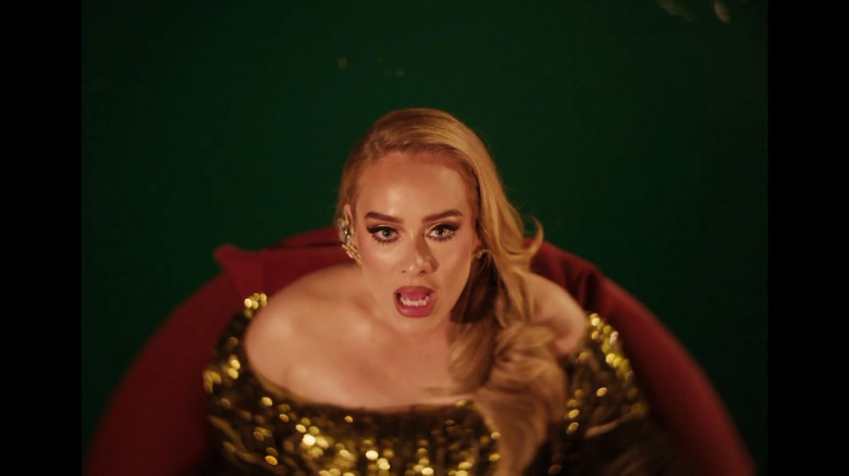 Adele releases the 'I Drink Wine' music video
