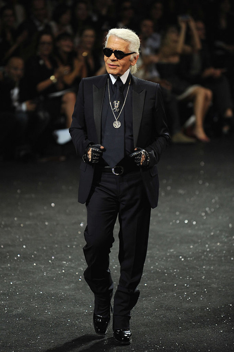 Chanel: Runway - Paris Fashion Week Haute Couture F/W 2011/2012