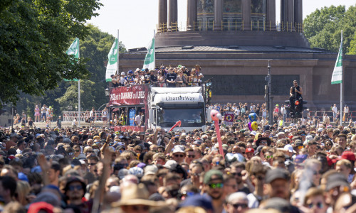 Rave The Planet Techno-Parade in Berlin