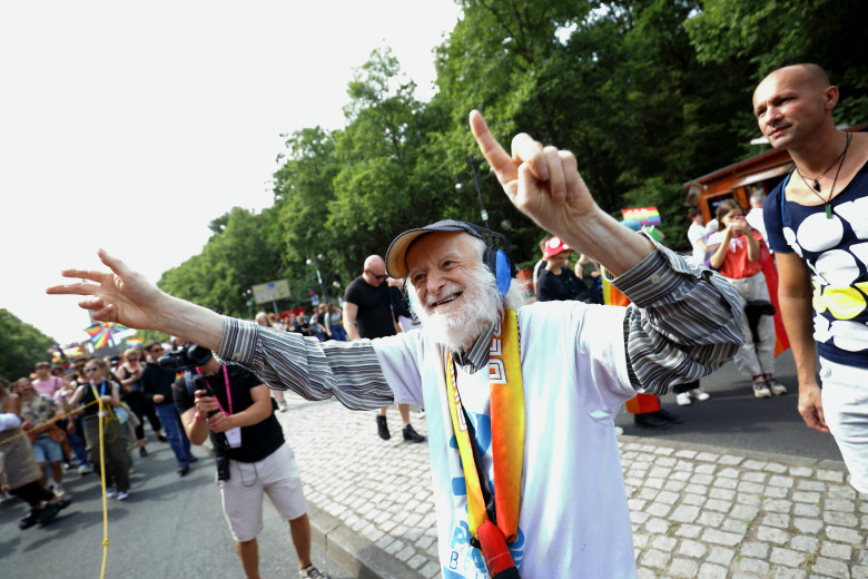 CHRISTOPHER STREET DAY 2023 - BERLIN PRIDE 2023 - CSD Berlin - Am 22. Juli 2023 zieht der CSD in Berlin unter dem biling