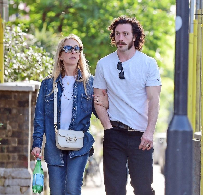 *EXCLUSIVE* Aaron Taylor-Johnson out with wife Sam in Notting hill
