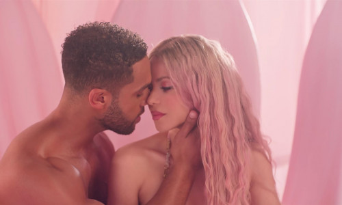 Shakira releases 'Puntería' music video featuring Cardi B and stars former Coronation Street star Lucien Laviscount