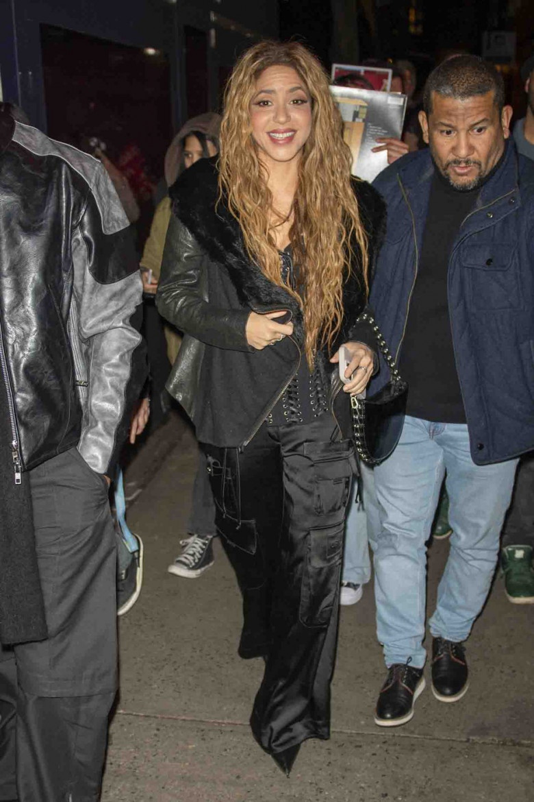 Shakira goes to dinner at Carbone Restaurant NYC with Lucien Laviscount