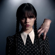 Victor Dorobanțu revine în noul sezon Wednesday. Filmările au început în Irlanda