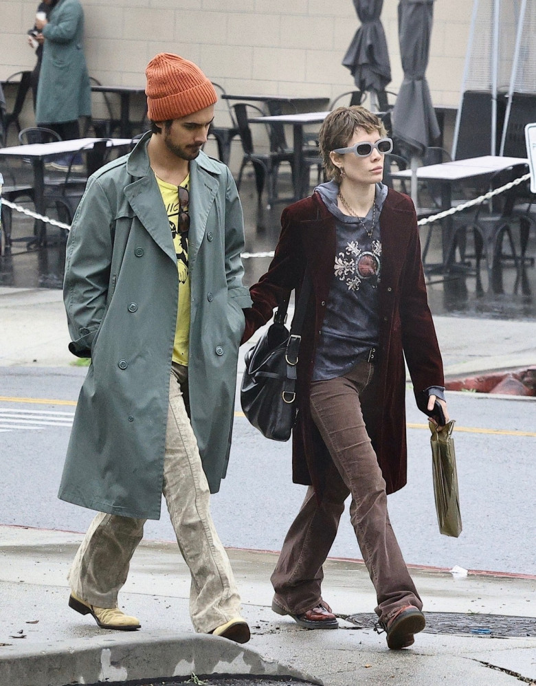 *EXCLUSIVE* Halsey and Avan Jogia spotted together at Gelson's where they picked up a beautiful orchid!