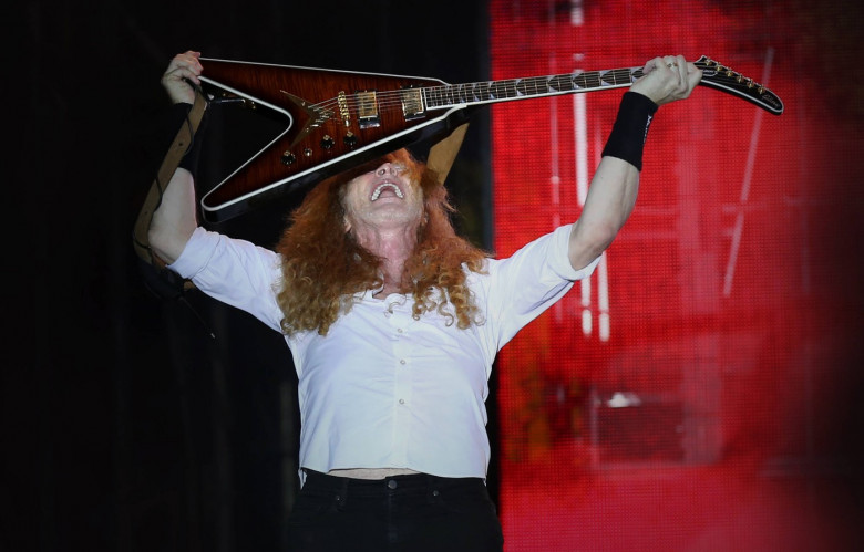 Dave Mustaine beim Konzert der US-amerikanischen Metalband Megadeth am Riverside Festival am 25. August 2023 in Aarburg,