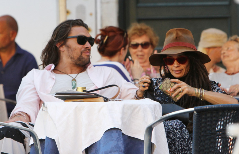 EXCLUSIVE: Jason Momoa spotted strolling in Venice with wife Lisa Bonet and their kids