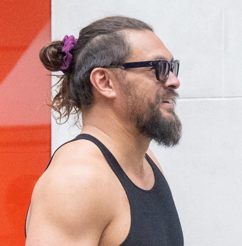 *EXCLUSIVE* It must be Love! Hollywood actor Jason Momoa lets his hair down as he's spotted shopping for women's handbags!