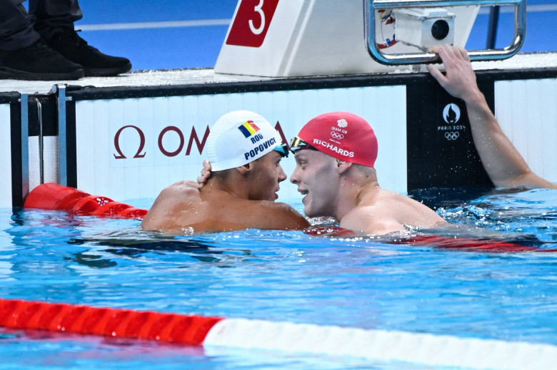 Popovici David ( ROU ) and Mathew Richardson ( GBR ) during the 2024 Olympics Games Swimming 200m at Paris La Defense Ar