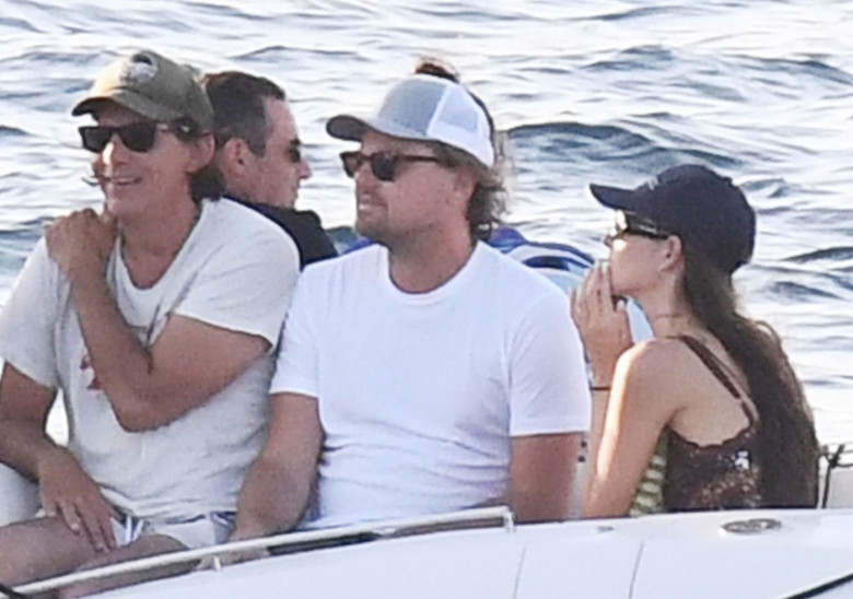 *PREMIUM-EXCLUSIVE* *MUST CALL FOR PRICING* Leonardo DiCaprio suffers a jellyfish bite while at sea with his girlfriend Vittoria Ceretti and a host of celebrity friends aboard a yacht in Sardinia.