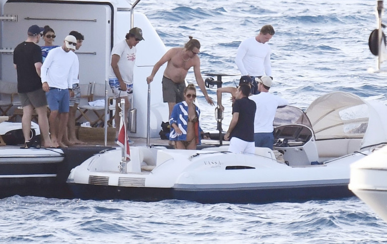 *PREMIUM-EXCLUSIVE* *MUST CALL FOR PRICING* Leonardo DiCaprio suffers a jellyfish bite while at sea with his girlfriend Vittoria Ceretti and a host of celebrity friends aboard a yacht in Sardinia.