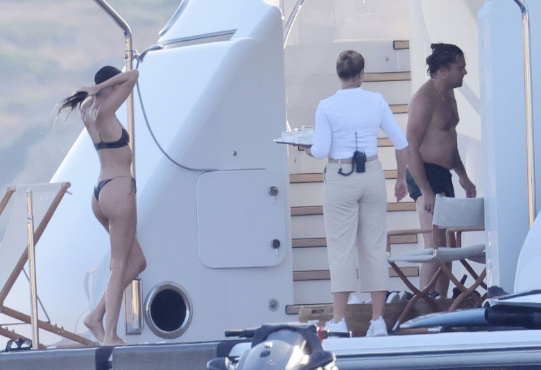 *PREMIUM-EXCLUSIVE* *MUST CALL FOR PRICING* Leonardo DiCaprio suffers a jellyfish bite while at sea with his girlfriend Vittoria Ceretti and a host of celebrity friends aboard a yacht in Sardinia.