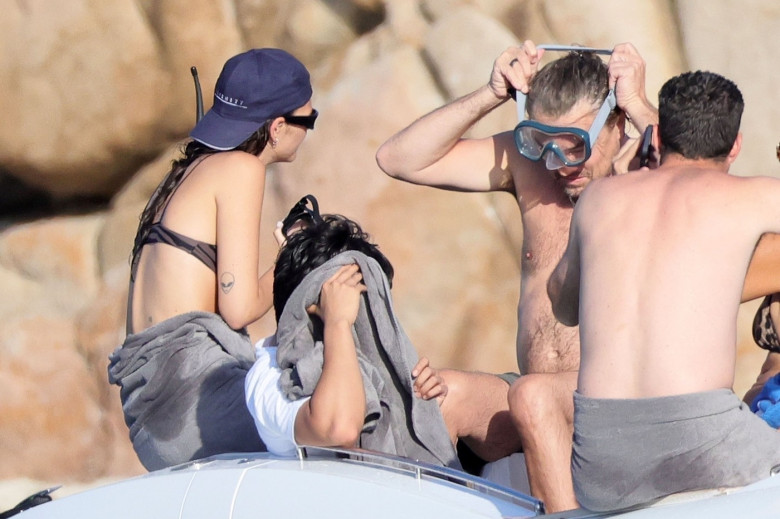 *PREMIUM-EXCLUSIVE* *MUST CALL FOR PRICING* Leonardo DiCaprio suffers a jellyfish bite while at sea with his girlfriend Vittoria Ceretti and a host of celebrity friends aboard a yacht in Sardinia.