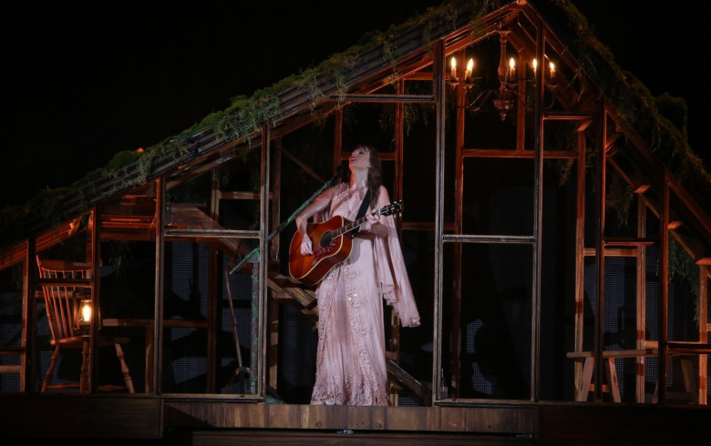 *EXCLUSIVE* Taylor Swift performs her last show at the Engenhao stadium