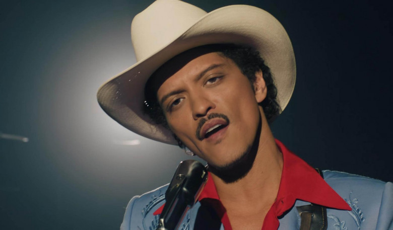 Lady Gaga, Bruno Mars new music video 'Die With A Smile'