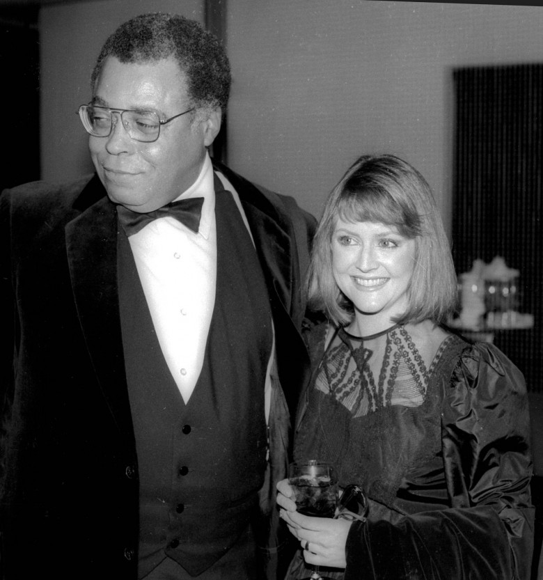 FILE PICS: James Earl Jones (1931-2024). James Earl Jones and wife Cecilia Hart 1978 Photo By Adam Scull/PHOTOlink/MediaPunch Credit: MediaPunch Inc/Alamy Live News