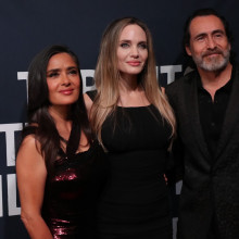 Angelina Jolie si Salma Hayek au intors toate privirile la Festivalul Internatinoal de Film de la Toronto