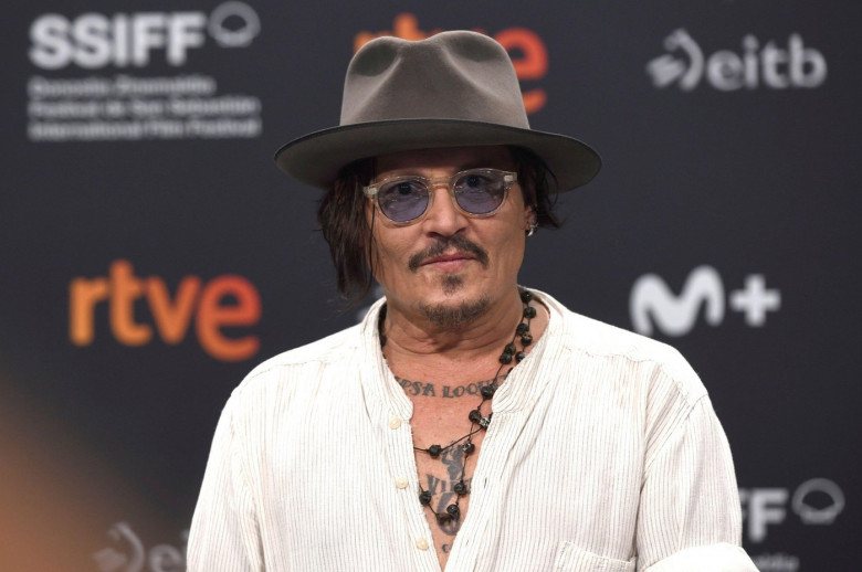 Johnny Depp bei der Pressekonferenz zum Kinofilm 'Modi - Three Days on the Wings of Madness' auf dem 72. Internationalen Filmfestival San Sebastian / Festival Internacional de Cine de San Sebastin im Kursaal. San Sebastian, 24.09.2024