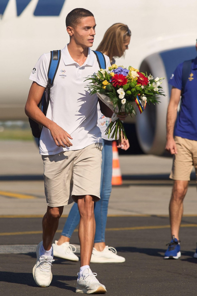 Otopeni, Romania. 2nd Aug, 2024: Romanian Olympic gold medalist swimmer David Popovici returns from Olympic Games Paris 2024 at Bucharest Henri Coanda International Airport, in Otopeni, Romania. Popovici won the gold medal in the men's 200m freestyle and